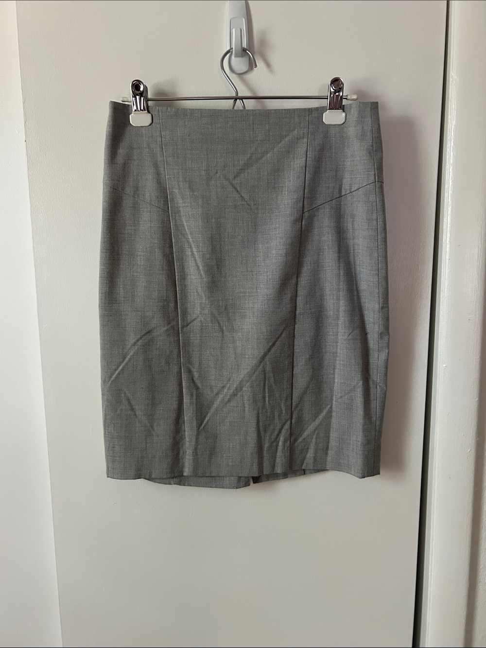 The Limited - Gray Pencil Skirt - Sleek Professional Look